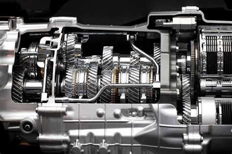 Car gearboxes: how manual and automatic gears work