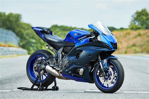2022 Yamaha YZF R7 First Ride Review MyMOTORss