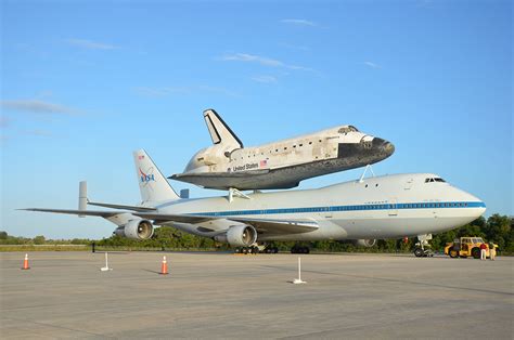 How To See Shuttle Discoverys Piggyback Flight To The Smithsonian Space