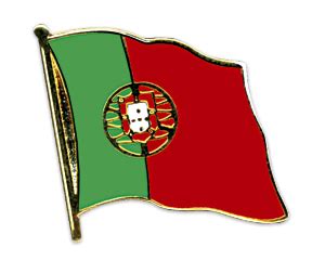 Bandeira portuguesa em uma cidade grande. Flaggen-Pin Portugal-Fahne Flaggen-Pin Portugal ...