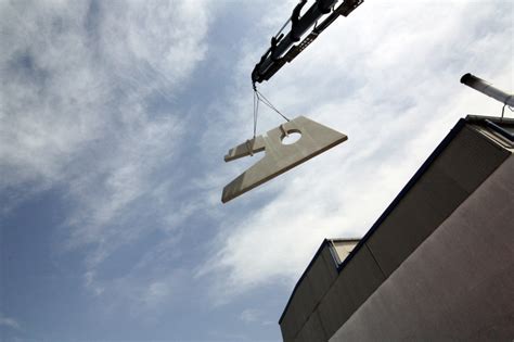 Frühling und herbst sind die besten jahreszeiten, um bunt gestaltete drachen aufsteigen zu lassen, denn in den monaten zwischen märz und juni. Einfahrtstore Selber Bauen / Einfahrtstore Selber Bauen ...