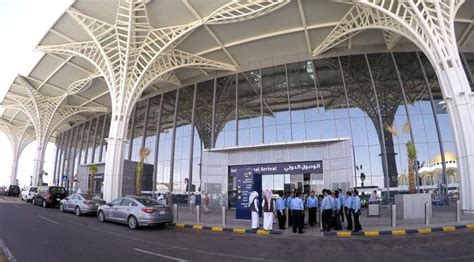 Penerbangan haji rencananya akan mulai dilayani di bandara internasional jawa barat (bijb) yang terletak di kertajati, jawa bara pada juni 2018. Sambut Haji 2017, Dua Bandara Arab Saudi Siap Layani ...