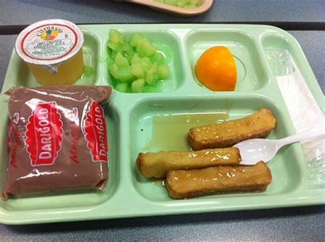 Yakima Schools Providing Free Breakfast And Lunch For All Students Poll
