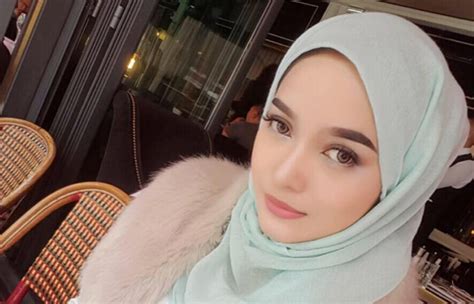 Sebelum ini kita didedahkan dengan berita pengumuman pernikahan hafiz hamidun yang bakal diadakan sebelum ramadhan ini. Ini Wajah Bakal Isteri Hafiz Hamidun... Cun Beb! - MYNEWSHUB