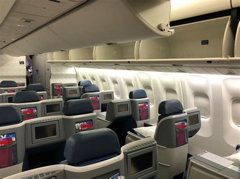 Review Delta 767 300 Business Class Honolulu To Los Angeles Live And