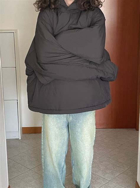 Balenciaga hoodie jacket Size S fit : r/QualityReps
