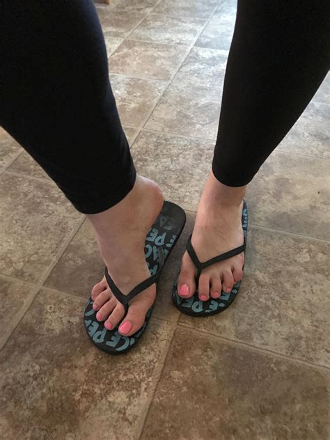 Flip Flops Anyone Rfeet