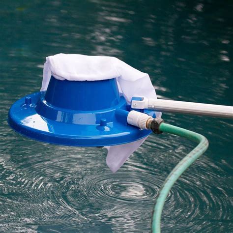 Jul 16, 2020 · fasten the vacuum head to the telescoping pole. Leaf Skimmer Net Vacuum - Product Mafia