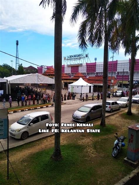It is located on jalan mahmood, kota bharu, kelantan, malaysia, and the home of kelantan fa, a malaysia football team. Netizen Kongsi Gambar Dipercayai Di Stadium Sultan ...
