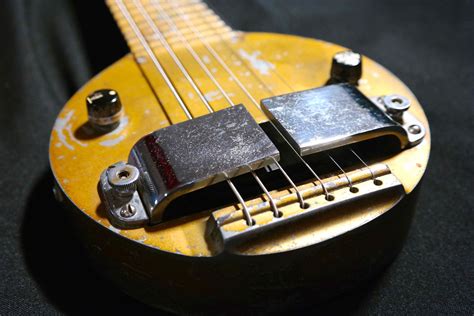 Rickenbacher, A-22 Electro Hawaiian Guitar nicknamed “Frying Pan”, 1936