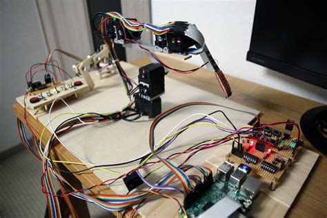 Raspberry Pi Robot Arm With Computer Vision Details