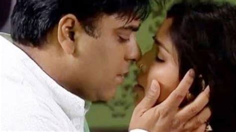 Sakshi Tanwar And Ram Kapoor Filmed A 17 Minute Intimate Scene In The Serial Bade Acche Lagte