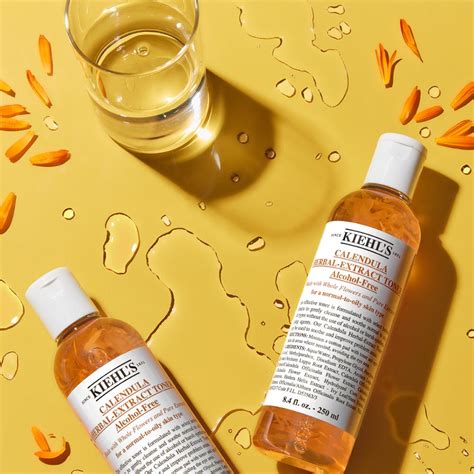 Toner Kiehls Hoa Cúc Calendula Herbal Extract Làm Dịu Da