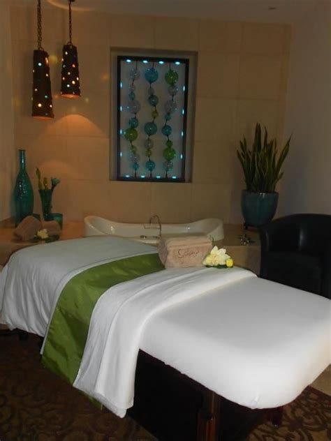 Massage Room Decor Massage Therapy Rooms Spa Room Ideas Spa Treatment Room Spa Decor Home