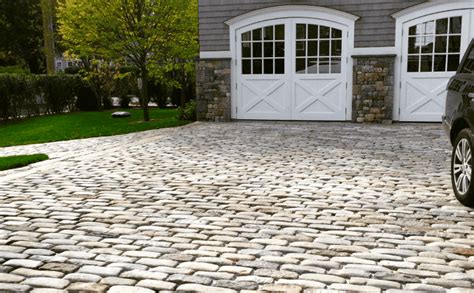 A Reclaimed Cobblestone Driveway In Ct Stone Farm