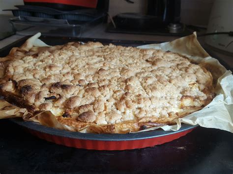 Tarte alsacienne aux pommes et crumble Recette de Tarte alsacienne