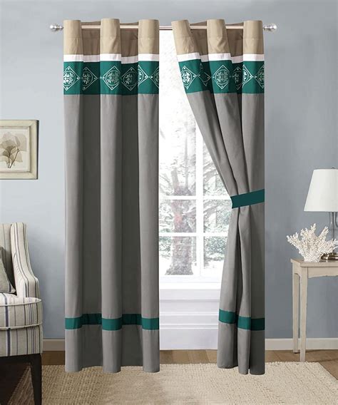 Pencil pleat curtains come with little hooks, which although are a little frustrating to fasten in place, allow for a neat and uniform drape across the window, plus they're the best type of fitting to keep light from seeping through the top of the curtain. HGMart Bedroom Curtains Blackout Drapery Panels ...