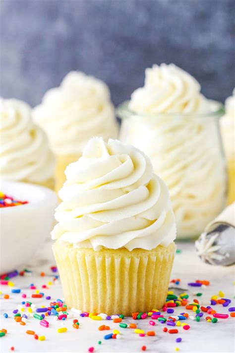 easy vanilla buttercream frosting recipe life love and sugar