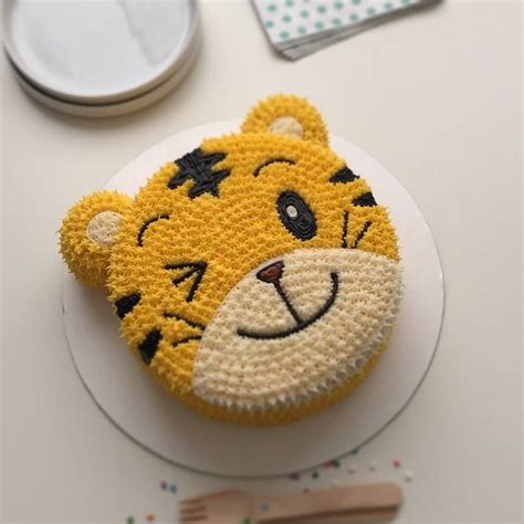 Check spelling or type a new query. My friend Helen asked me to make a Qiaohu tiger cake for ...