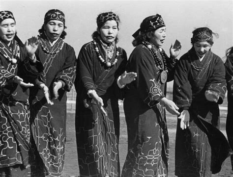 Kisah Orang Orang Suku Ainu Penduduk Asli Jepang Yang Terlupakan Kaskus