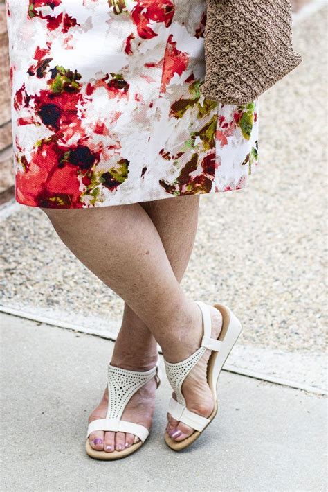 Nancys Summer Floral Attire For Women Over 60 With Pearls Floral