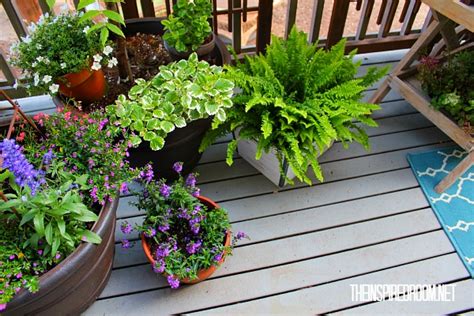Be mindful of the pots and boxes you use Teacart Plant Stand {and a new finish on the deck!} - The ...