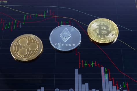 Are you looking for the best coins to invest in april 2021? 3 Best Cryptocurrencies to Buy in 2020