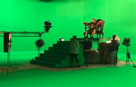 NickALive!: Netflix's Live-Action 'Avatar: The Last ...