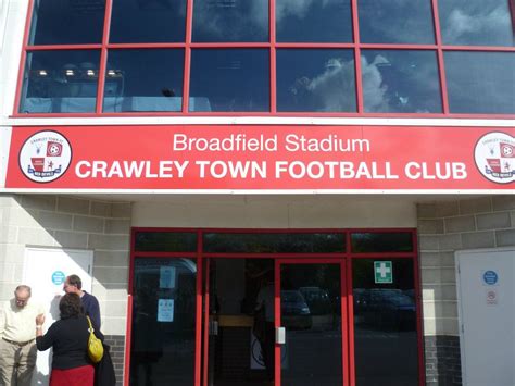 The club finished 13th in league two, whilst they also competed in the fa cup, efl cup and efl trophy, where they were eliminated in the second round. Crawley Town - Broadfield Stadium - Chapalar's Football