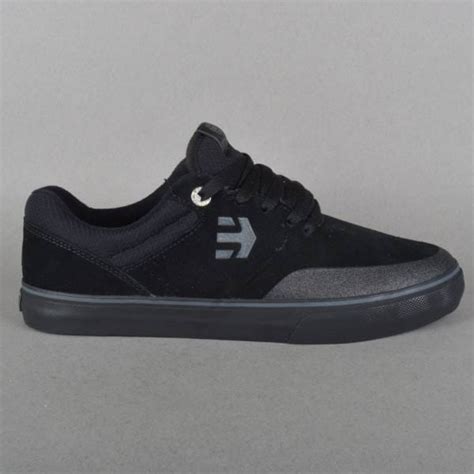Etnies Marana Vulc Skate Shoes Blackblackgum Mens Skate Shoes