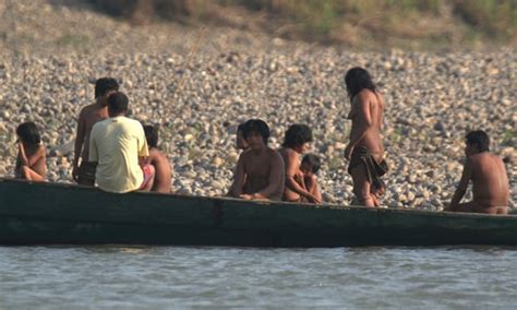 Why Has This Amazonian Tribe Suddenly Started To Make Contact With Outsiders Peru The Guardian