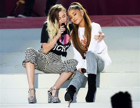 Ariana Grande Miley Cyrus Duet On ‘dont Dream Its Over In Manchester
