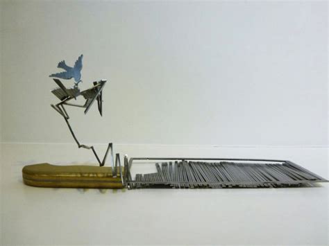 Knives out at art gallery birthday bash. Amazing Art-Sculptures Made Out From The Blades of Knives | moco-choco