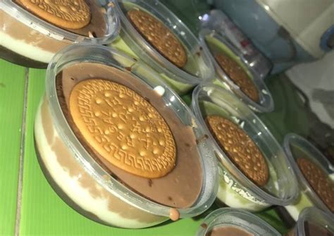 Video cara membuat puding susu kejuasahid dan tehyung kali ini akan mempersembahkan resep cara membuat puding susu keju.untuk bahan bahannya membuat puding s. Resep Puding Coklat Keju Regal 3 Layer ft Milo/Matcha oleh ...