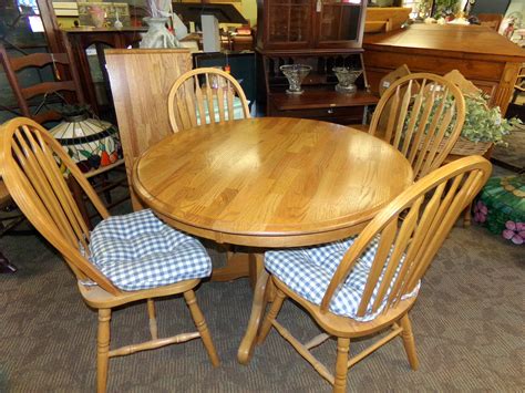 This bespoke pedestal refectory table was originally commissioned by a client who found a picture on pinterest. 42" Solid Oak Pedestal Table w/ 17" Leaf & 4 Chairs ...