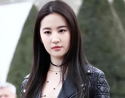 Liu Yifei Completely Let Go Seeing The Lower Body The Image Of A Jade