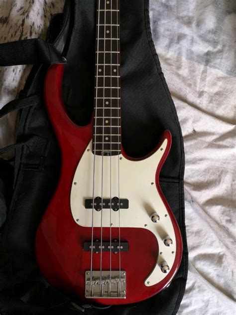 Peavey Bass Guitar And Amplifier In Holmes Chapel Cheshire Gumtree