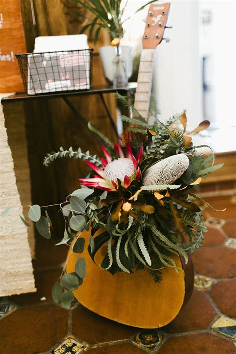Download the perfect bouquet of flowers pictures. Desert flowers | Wedding & Party Ideas | 100 Layer Cake