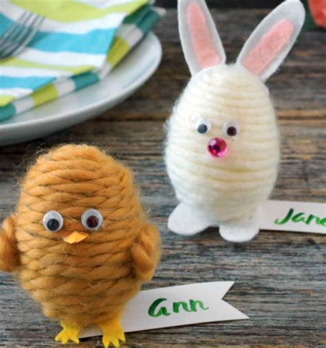 Place cards are tiny printed cards that help you make your guests or conference attendees feel extra special. How to Make Easter Egg Place Cards | Recipe | Easter eggs ...