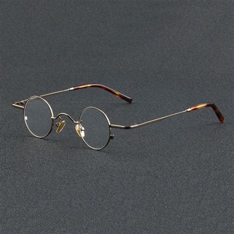Pure Titanium Prescription Myopia Eyeglasses Round Frame Retro Men Optical Eyewear Anti