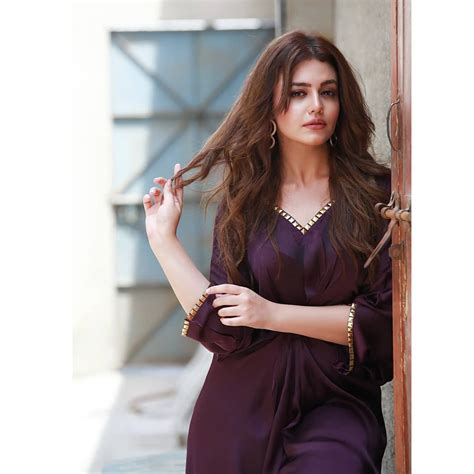 pakistani actress zara noor abbas hot sexy hd wallpapers