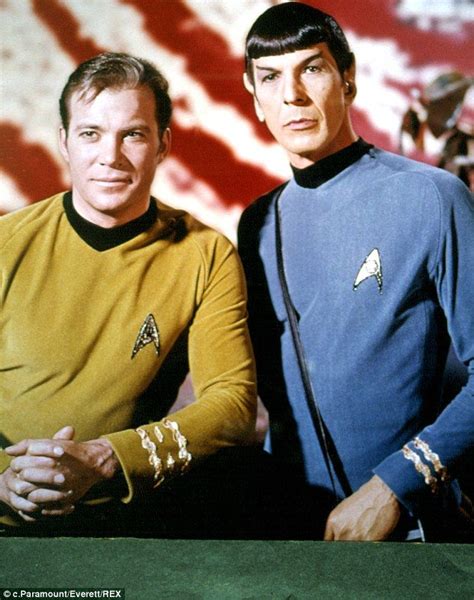 Fellow Spock Zachary Quinto Pays Tribute To Leonard Nimoy Star Trek
