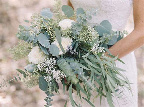 March 24, 2018march 23, 2018. 15 Cascading Wedding Bouquets