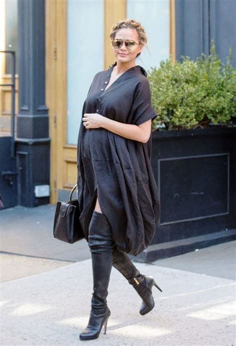 40 Beautiful Maternity Style Outfit Ideas For Pregnant Women To Try