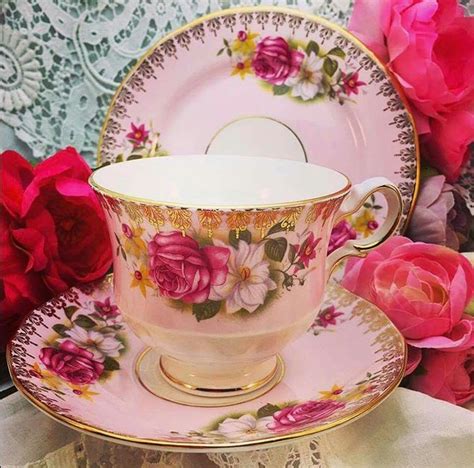 Šálek Na čaj Trio • Růžový Malovaný Porcelán China Cups And Saucers Teapots And Cups Antique