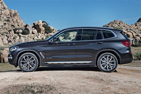 Edmunds also has bmw x3 pricing, mpg, specs, pictures, safety features, consumer reviews and more. Gewicht BMW X3 2020 xDrive30e 292 pk phev benzine 8-traps Steptronic automaat AWD - Autotijd.be