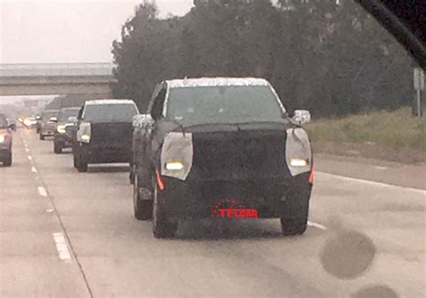 2019 Chevy Silverado 1500 Prototypes Caught On The Highway With Dual