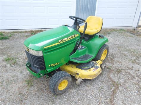 By the john deere equipment company. Lot - John Deere LX 277 All Wheel Steering Riding Lawn ...