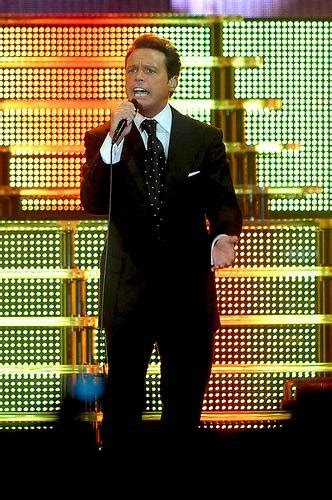 Fari nuovamente puntati sulla storia della scomparsa di marcella basteri, la madre del cantante luis miguel. Luis Miguel - Wikipedia, la enciclopedia libre