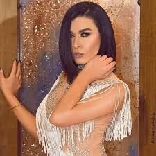 I'm nadine sykora and i'm one of the top travel vloggers on youtube who travels the world and shares my experiences and travel expertise through my videos and on instagram. نادين الراسي تُعلن خطوبتها! - موقع عربي أمريكي